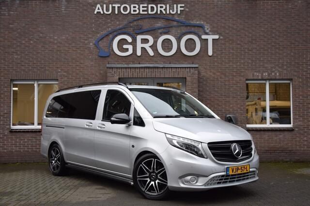 Grijs Gebruikt 2021 Mercedes Vito MPV | € 34.950 - Afbeelding 1/4