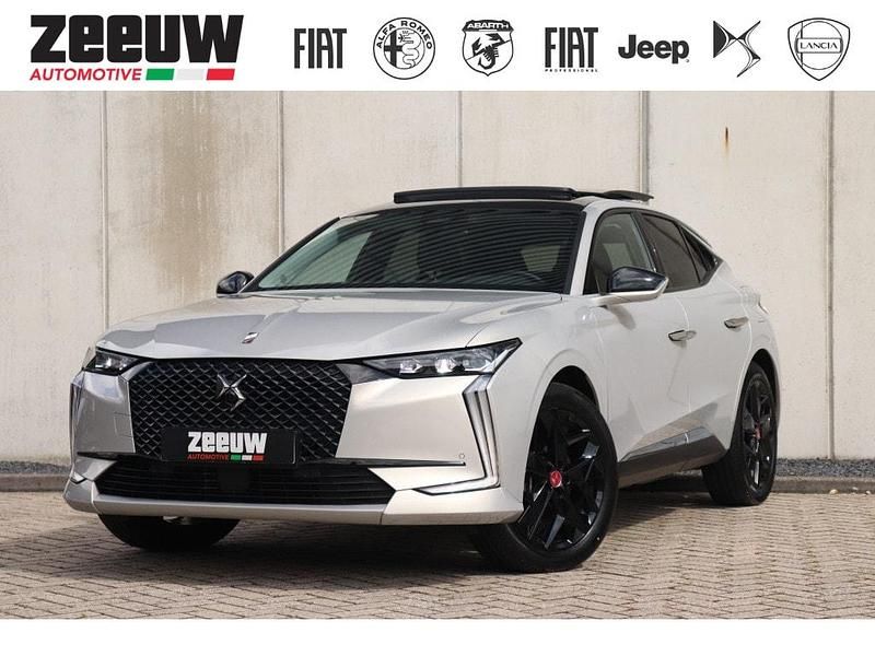 Grijs Gebruikt 2023 DS Automobiles DS4 Performance Line Plus Hatchback | € 34.900 (Duur) - Afbeelding 1/4