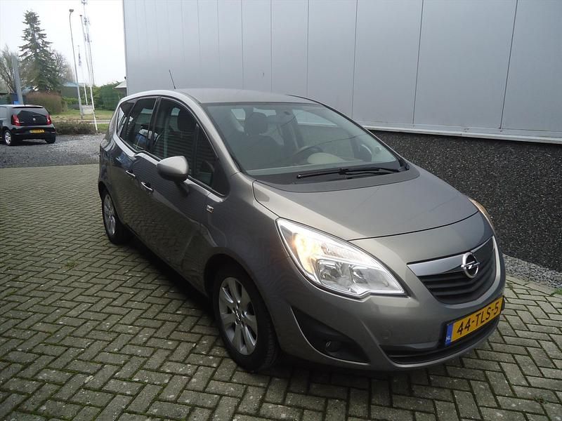 Occasion Opel Meriva Cosmo 2012 Bruin MPV