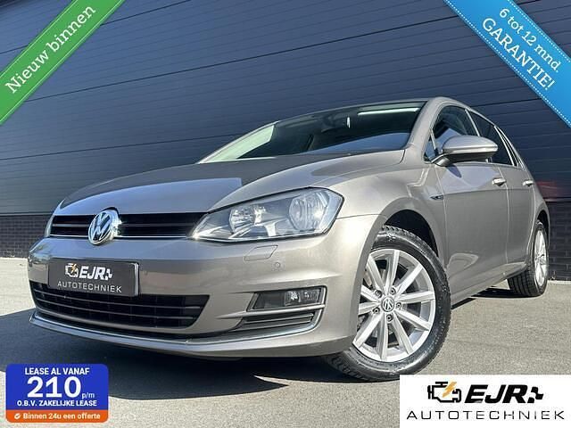 Beige Gebruikt 2015 VW Golf VII LOUNGE Hatchback | € 12.950 (Eerlijke prijs) - Afbeelding 1/4