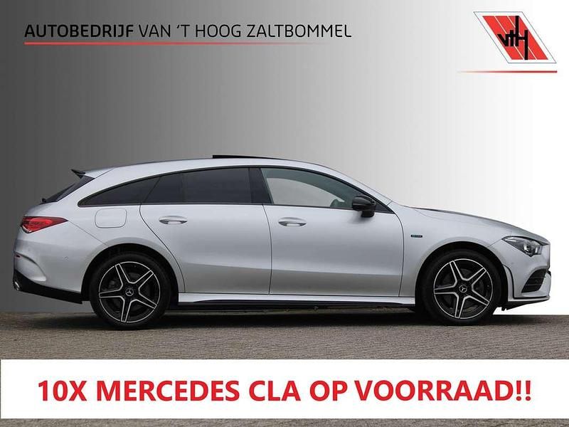 Grijs Gebruikt 2021 Mercedes CLA250e Shooting Brake AMG Stationwagen | € 29.500 (Eerlijke prijs) - Afbeelding 1/4