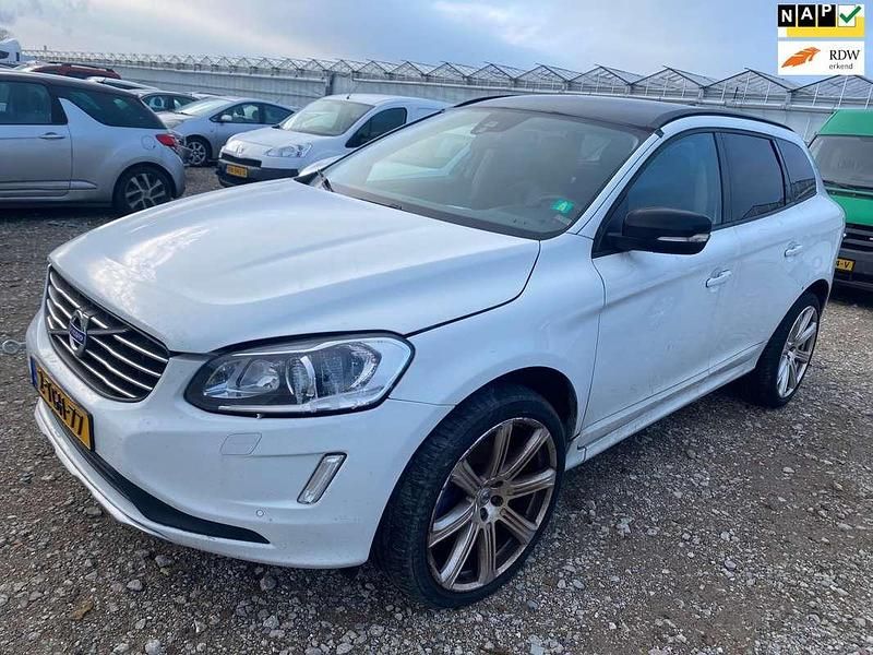 Wit Occasion 2014 Volvo XC60 Kinetic SUV | € 7.500 (Super prijs) - Afbeelding 1/4