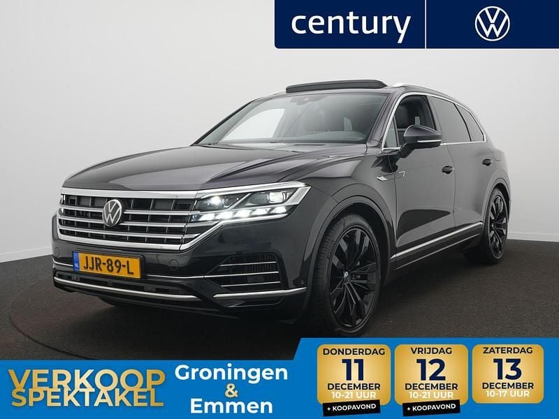 Zwart Gebruikt 2022 VW Touareg SUV | € 54.900 (Eerlijke prijs) - Afbeelding 1/4