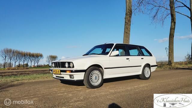 Wit Gebruikt 1991 BMW 325 Comfort Edition Stationwagen | € 16.950 - Afbeelding 1/4