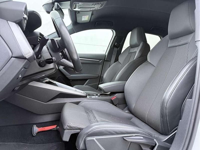 Occasion Audi A3 Sportback e-tron S-Line 245 PK (180 kW) 2024 Wit Hatchback