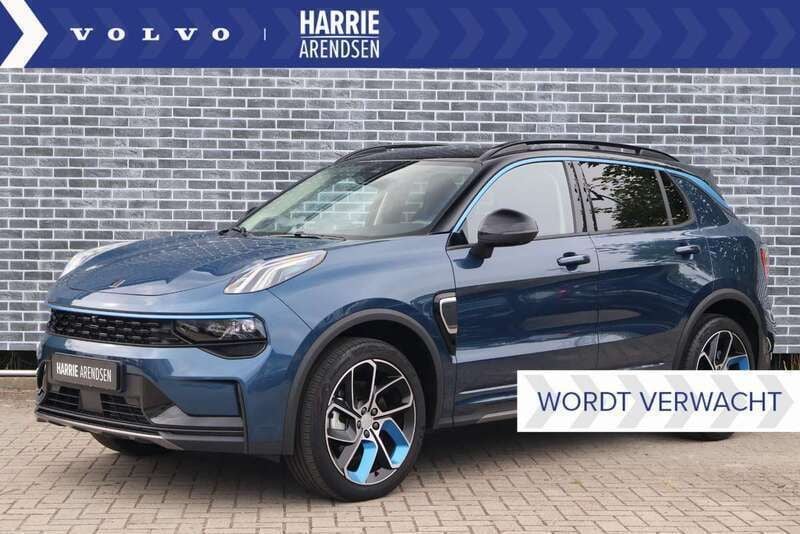 Blauw, metallic lak Gebruikt 2022 Lynk & Co 01 SUV | € 25.899 (Eerlijke prijs) - Afbeelding 1/1