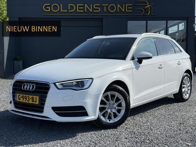 Wit Gebruikt 2016 Audi A3 Sportback Ambition Hatchback | € 12.743 (Goede deal) - Afbeelding 1/4