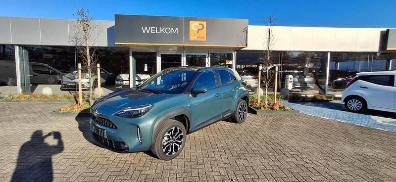 Groen Nieuw 2025 Toyota Yaris SUV | € 32.795 (Eerlijke prijs) - Afbeelding 1/4