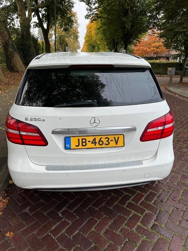 Occasion Mercedes B250e 131 kW (179 PK) 2016 MPV