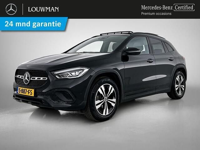 Zwart Gebruikt 2020 Mercedes GLA200 Progressive SUV | € 34.945 (Eerlijke prijs) - Afbeelding 1/4