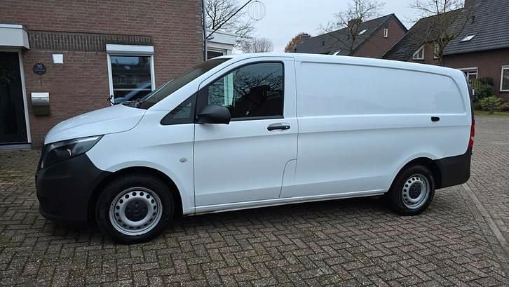 Occasion 2018 Mercedes Vito Van | € 13.750 (Eerlijke prijs) - Afbeelding 1/4