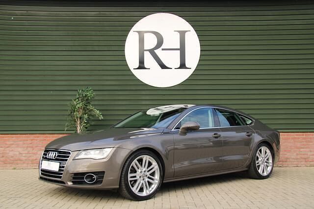 Grijs (metallic) Gebruikt 2010 Audi A7 Sportback Premium Hatchback | € 19.940 (Duur) - Afbeelding 1/4