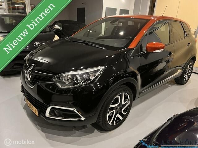 Zwart Gebruikt 2016 Renault Captur Dynamique SUV | € 11.500 (Goede deal) - Afbeelding 1/4
