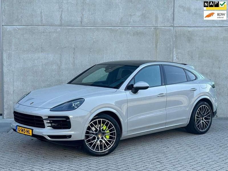 Grijs Occasion 2019 Porsche Cayenne Sport SUV | € 57.740 (Iets duurder) - Afbeelding 1/4