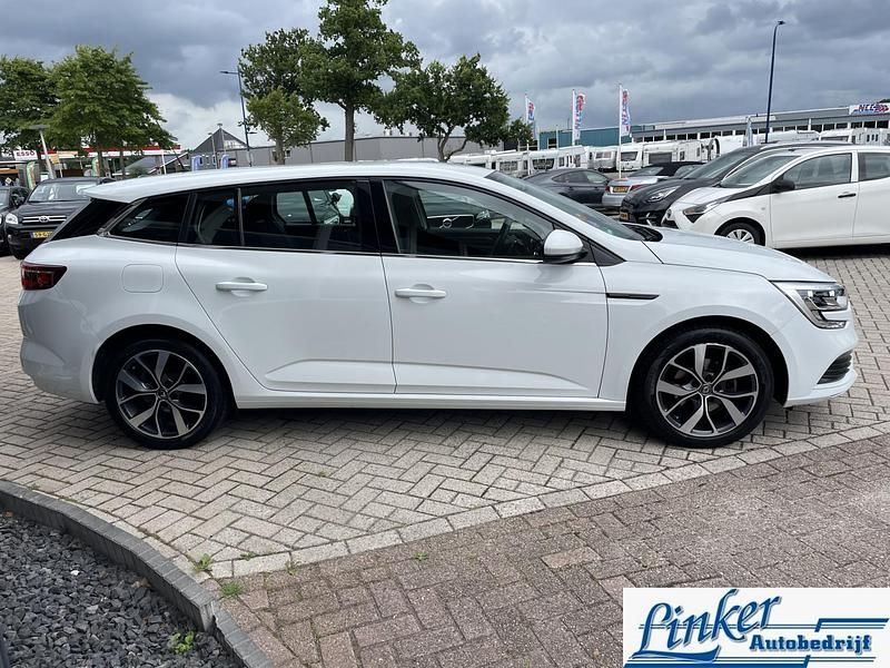 Occasion Renault Mégane GrandTour Life 102 PK (75 kW) 2020 Wit Stationwagen