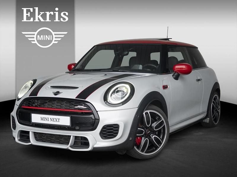 Zwart Nieuw 2026 Mini John Cooper Works Hatchback | € 53.900 (Duur) - Afbeelding 1/4