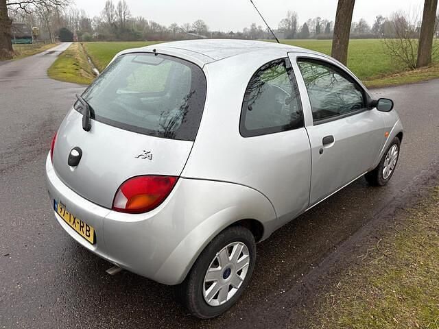 Occasion Ford Ka Futura 60 PK (44 kW) 2007 Grijs Hatchback