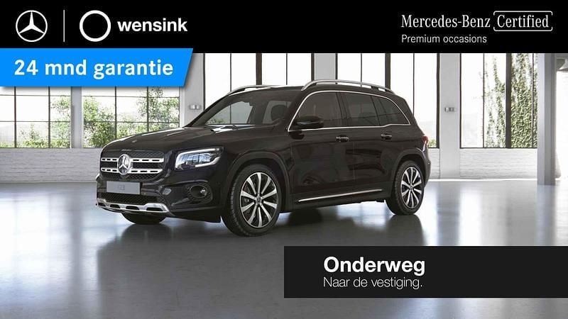 Zwart Gebruikt 2023 Mercedes GLB200 Luxury SUV | € 43.850 (Goede deal) - Afbeelding 1/4