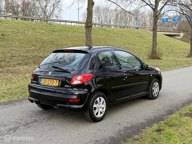 Occasion Peugeot 206+ 60 PK (44 kW) 2011 Zwart Hatchback