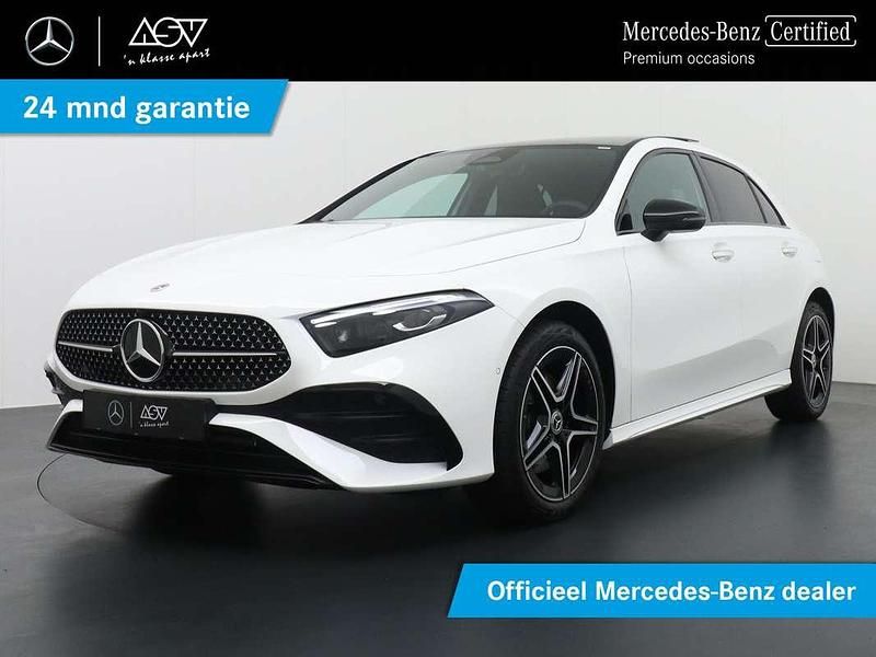 Wit Gebruikt 2025 Mercedes A250 AMG line Hatchback | € 39.880 (Eerlijke prijs) - Afbeelding 1/4