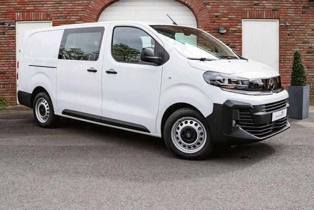Wit Gebruikt 2024 Opel Vivaro Van | € 29.800 (Eerlijke prijs) - Afbeelding 1/4