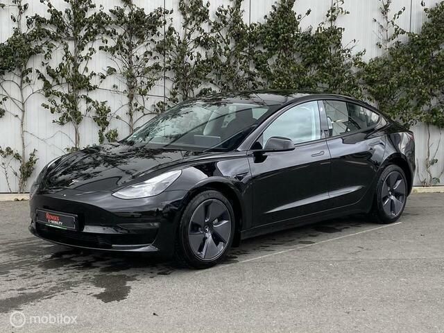 Zwart Gebruikt 2022 Tesla Model 3 Long Range RWD Sedan | € 47.880 - Afbeelding 1/4