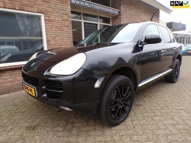 Zwart Gebruikt 2004 Porsche Cayenne SUV | € 7.950 (Iets duurder) - Afbeelding 1/4