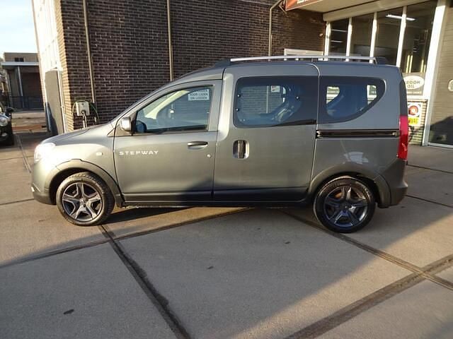Occasion Dacia Dokker Ambiance 116 PK (85 kW) 2017 Grijs (metallic) MPV