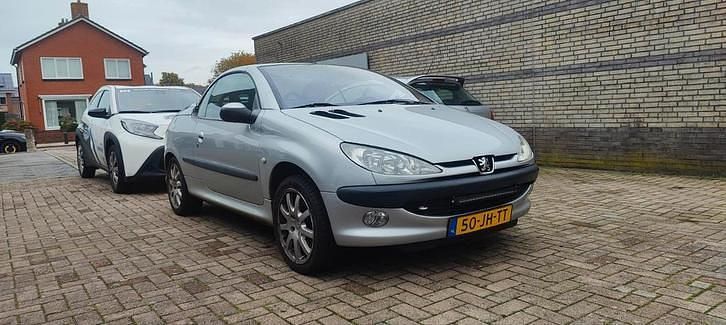Gebruikt 2002 Peugeot 206 CC Cabriolet | € 980 (Super prijs) - Afbeelding 1/4