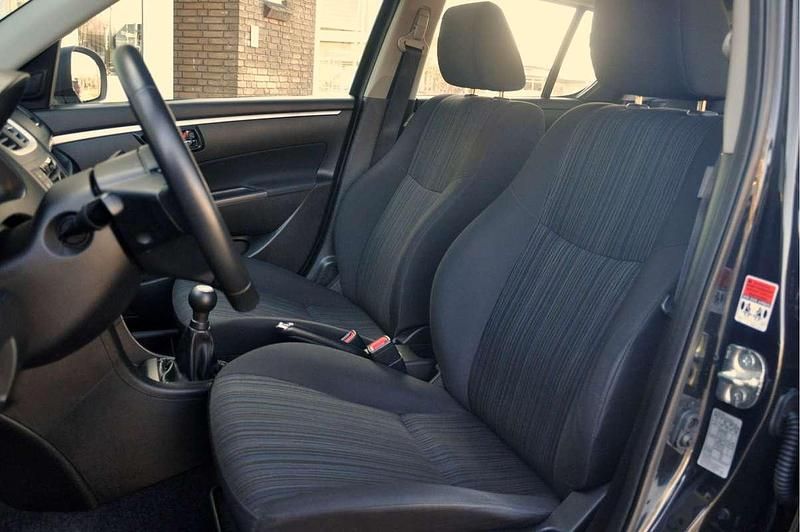 Occasion Suzuki Swift 94 PK (69 kW) 2015 Zwart Hatchback