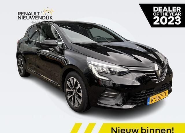 Noir étoilé gne Gebruikt 2022 Renault Clio V Techno Hatchback | € 18.940 (Eerlijke prijs) - Afbeelding 1/4