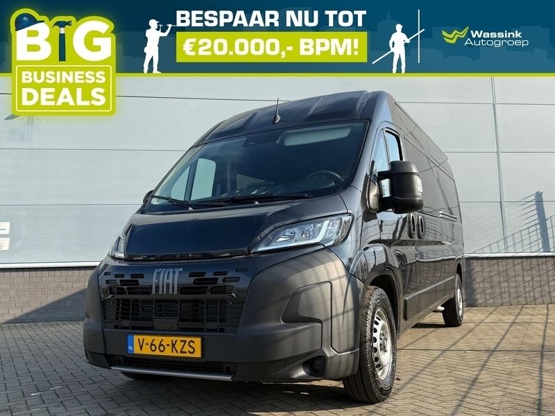Zwart Nieuw 2024 Fiat Ducato Van | € 40.722 (Goede deal) - Afbeelding 1/4