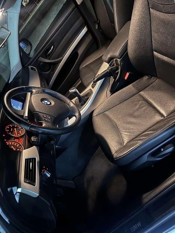 Occasion BMW 316 Luxury Line 122 PK (89 kW) 2011 Grijs Sedan