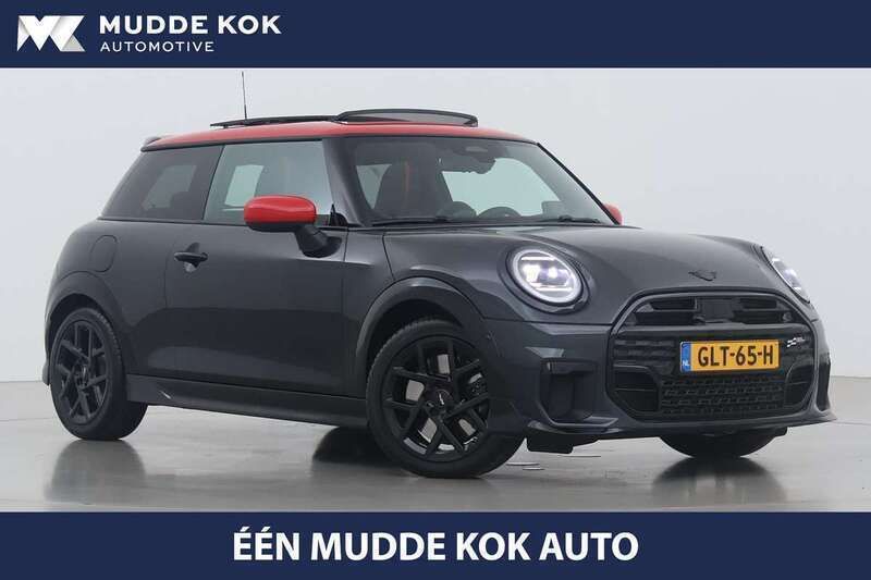 Grijs Gebruikt 2024 Mini Cooper S Hatchback | € 39.400 - Afbeelding 1/4