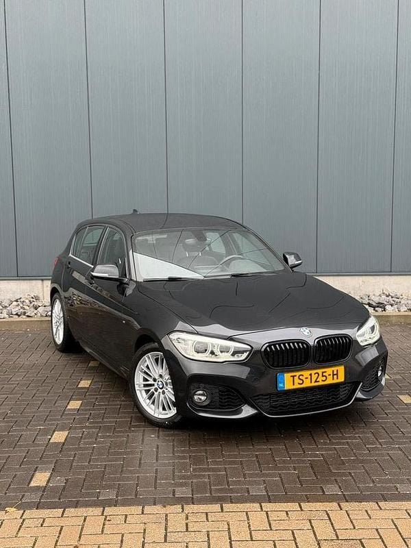 Gebruikt 2018 BMW 118 M Sport Hatchback | € 16.950 (Goede deal) - Afbeelding 1/4