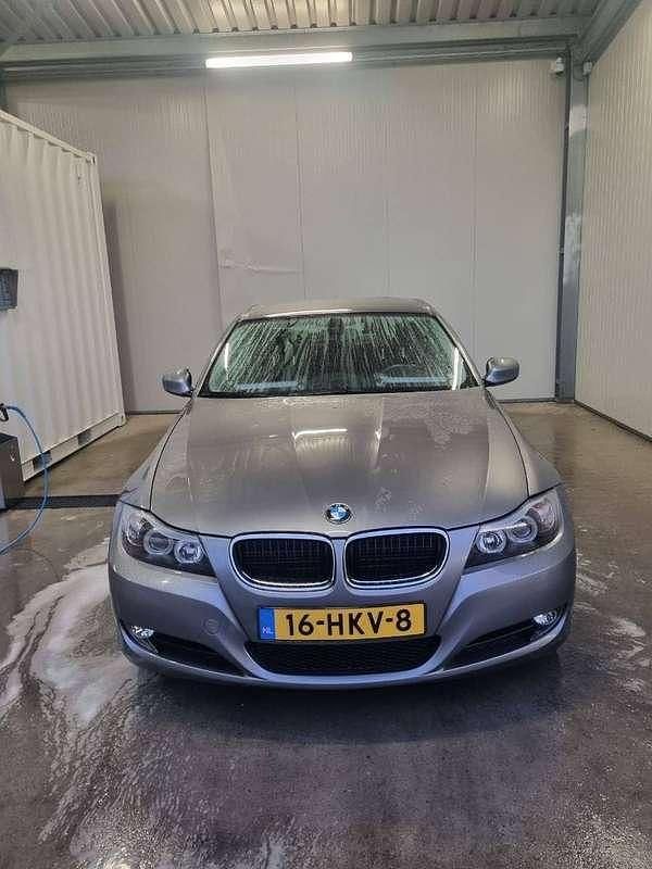 Occasion 2009 BMW 318 Sedan | € 2.700 (Goede deal) - Afbeelding 1/4