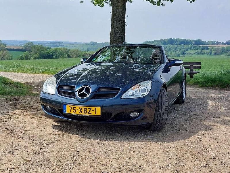 Blauw Gebruikt 2005 Mercedes SLK200 Cabriolet | € 9.500 (Eerlijke prijs) - Afbeelding 1/4