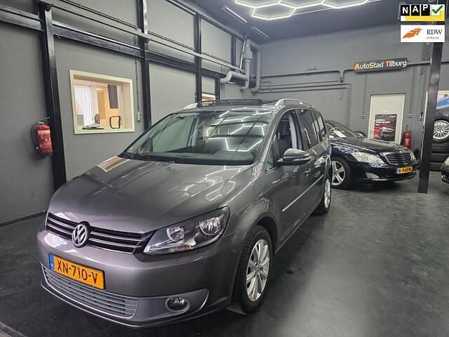 Grijs Gebruikt 2011 VW Touran Highline MPV | € 8.499 (Iets duurder) - Afbeelding 1/4