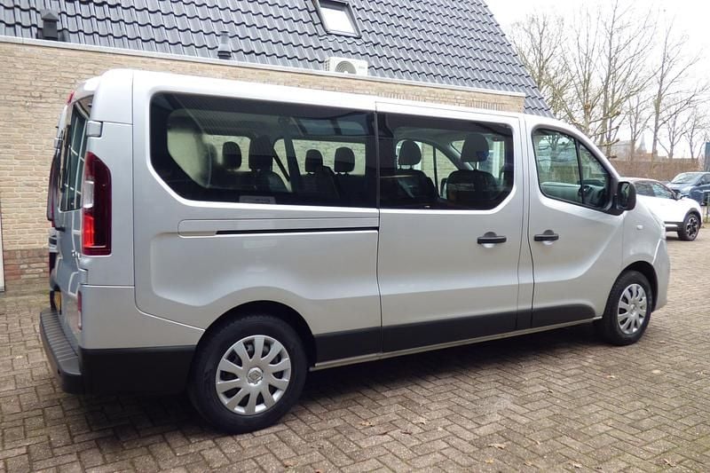 Occasion Renault Trafic Expression 2026 Grijs MPV