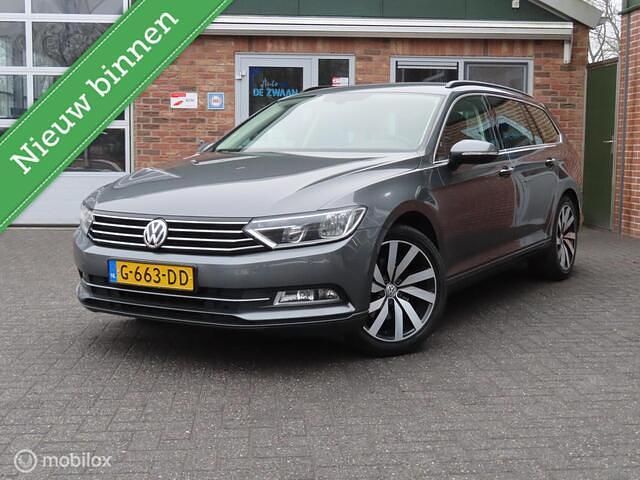 Grijs (metallic) Occasion 2016 VW Passat Stationwagen | € 15.950 (Eerlijke prijs) - Afbeelding 1/4
