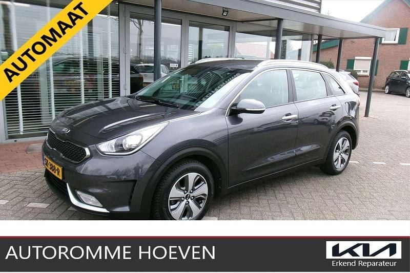 Grijs Gebruikt 2018 Kia Niro First Edition SUV | € 15.940 (Goede deal) - Afbeelding 1/4