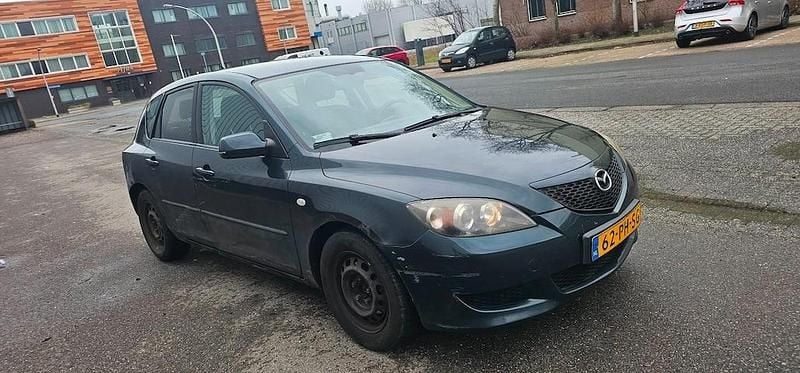 Occasion Mazda 3 Inclusive 105 PK (77 kW) 2004 Groen Hatchback