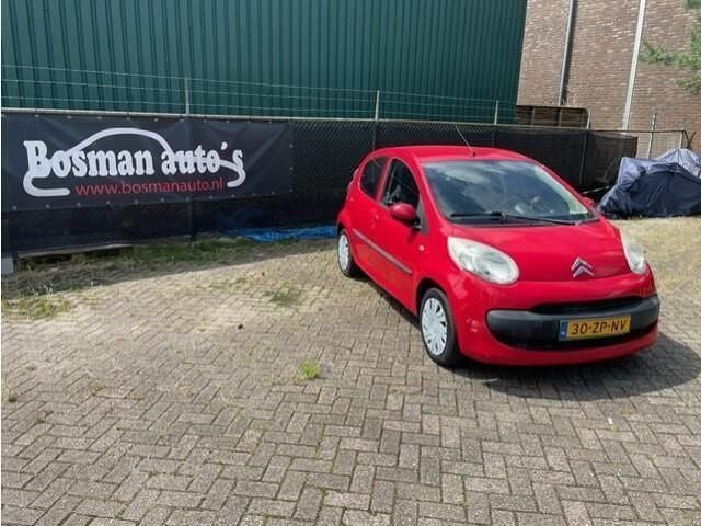 Rood Gebruikt 2008 Citroën C1 Hatchback | € 2.000 (Eerlijke prijs) - Afbeelding 1/4