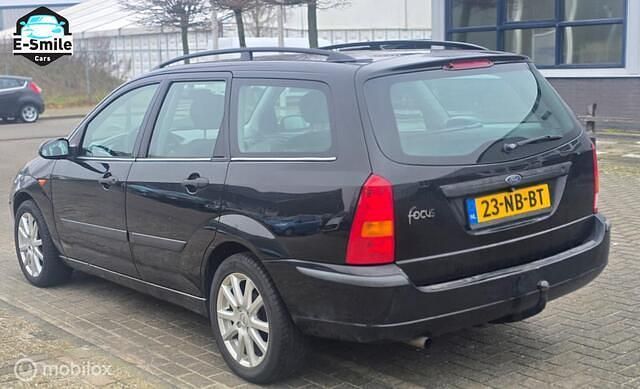 Occasion Ford Focus 101 PK (74 kW) 2003 Zwart Stationwagen