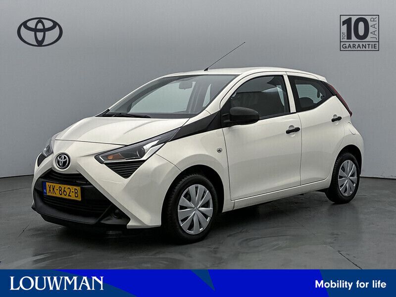 Wit Gebruikt 2019 Toyota Aygo Hatchback | € 9.950 (Eerlijke prijs) - Afbeelding 1/3