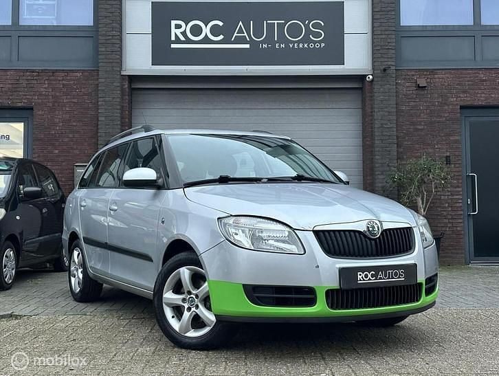 Grijs Gebruikt 2009 Skoda Fabia Classic Stationwagen | € 2.700 (Eerlijke prijs) - Afbeelding 1/4