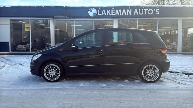 Occasion Mercedes B200 136 PK (100 kW) 2010 Zwart MPV