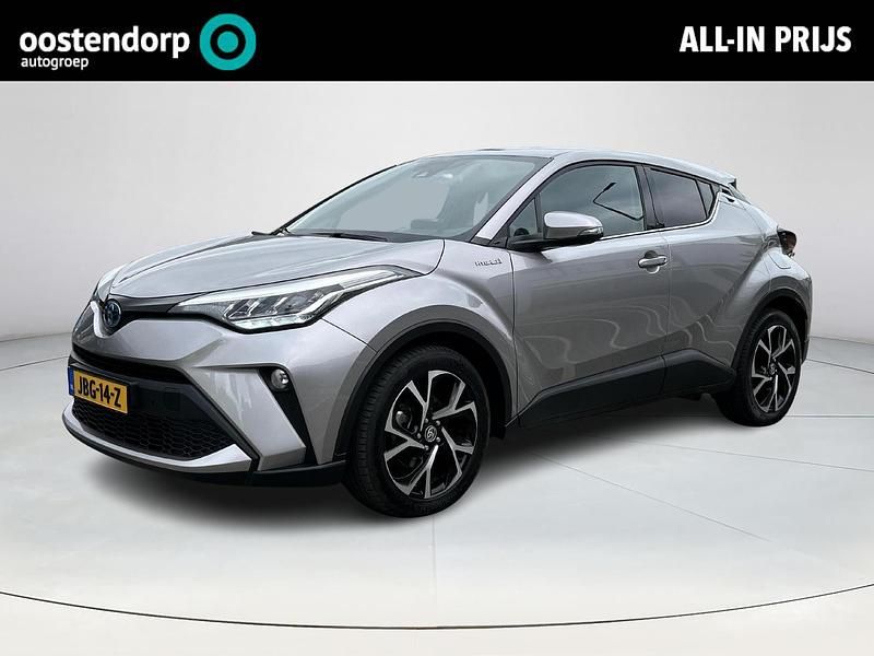 Grijs Gebruikt 2022 Toyota C-HR SUV | € 25.445 (Goede deal) - Afbeelding 1/4