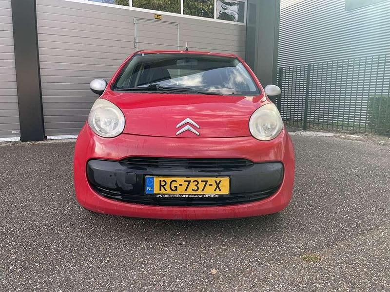 Rood Gebruikt 2008 Citroën C1 Hatchback | € 1.250 (Goede deal) - Afbeelding 1/4