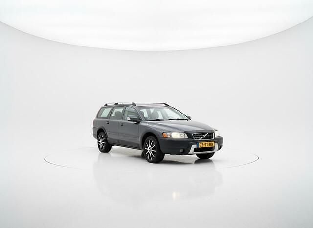 Occasion Volvo XC70 Kinetic 185 PK (136 kW) 2007 Grijs Stationwagen